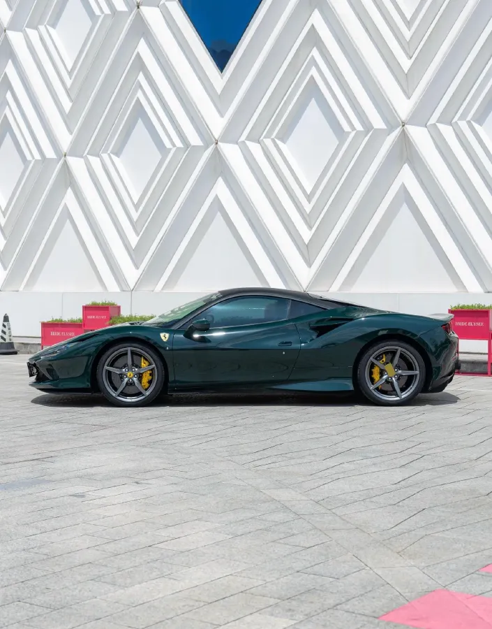 2019 Aston Martin DB11 5.2T 639HP V12 8AT,autocango,china used car exporter,china ev exporter,chinese used car exporter,chinese used ev exporter