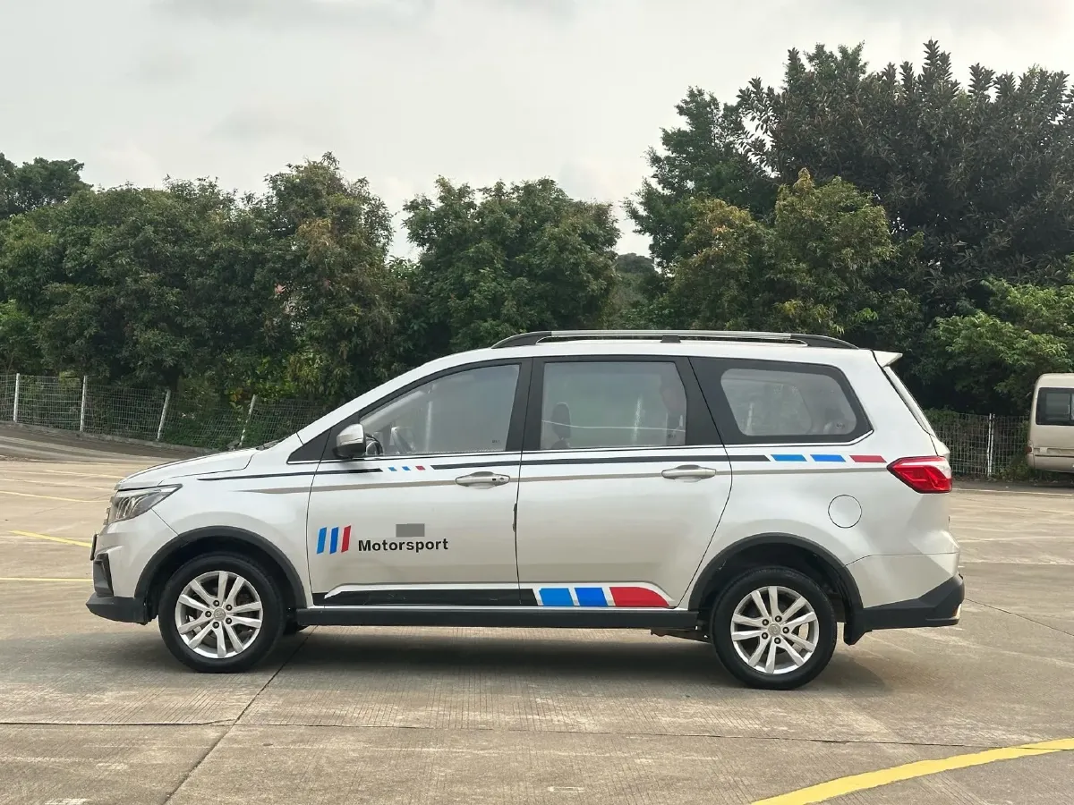 2017 BAIC ChangHe M70 1.5L 113HP L4 5MT,autocango,china used car exporter,china ev exporter,chinese used car exporter,chinese used ev exporter