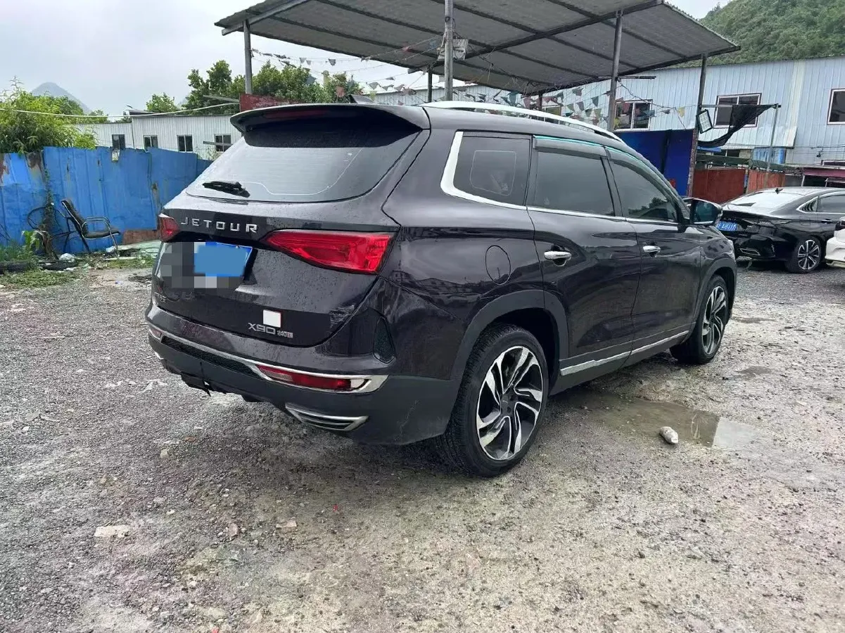 2020 Jetour X90 1.5T 156HP L4 6MT,autocango,china used car exporter,china ev exporter,chinese used car exporter,chinese used ev exporter