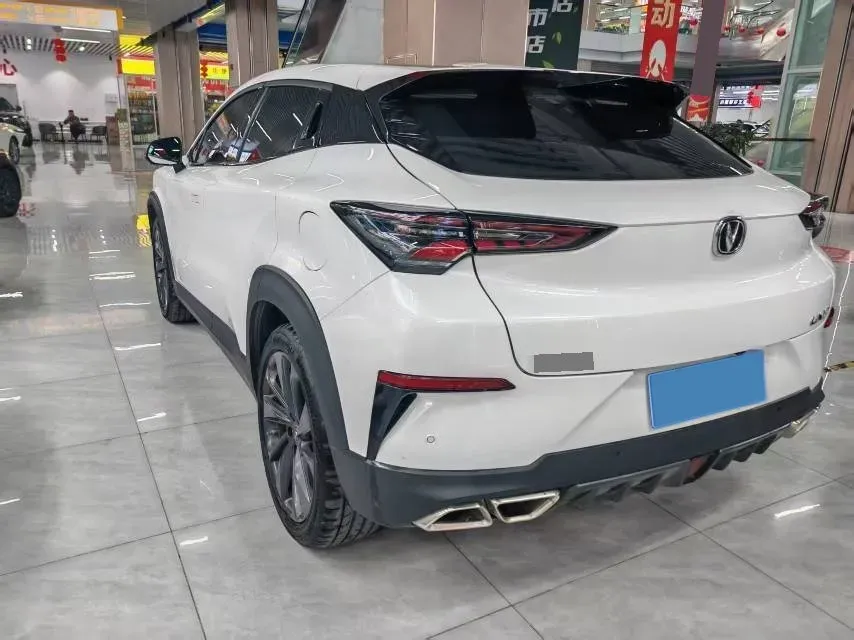 2020 ChangAn UNI-T 1.5T 180HP L4 7DCT,autocango,china used car exporter,china ev exporter,chinese used car exporter,chinese used ev exporter