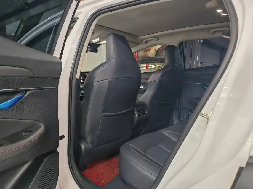 2020 ChangAn UNI-T 1.5T 180HP L4 7DCT,autocango,china used car exporter,china ev exporter,chinese used car exporter,chinese used ev exporter