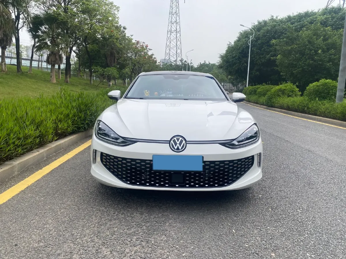 2022 Exceed TXL 2.0T 261HP L4 7DCT,autocango,china used car exporter,china ev exporter,chinese used car exporter,chinese used ev exporter