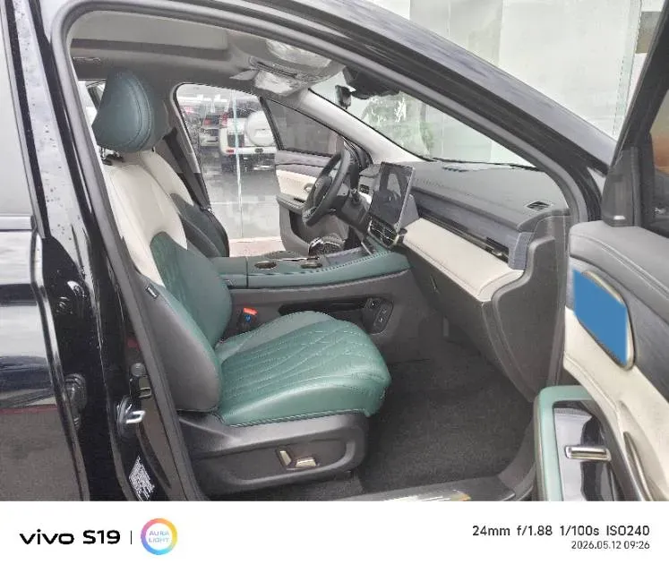 2023 Chery Tiggo 9 2.0T 261HP L4 8AT,autocango,china used car exporter,china ev exporter,chinese used car exporter,chinese used ev exporter