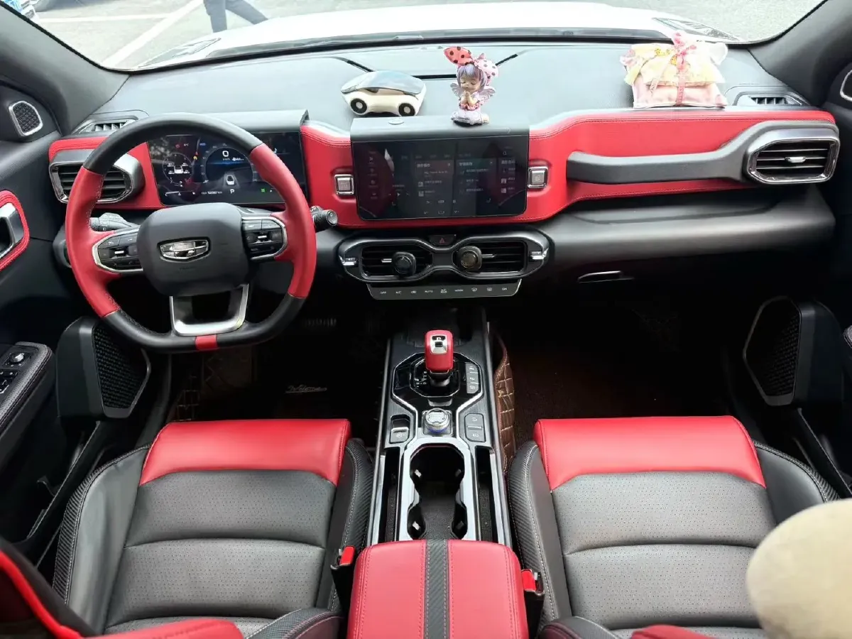 2020 Geely ICON 1.5T 177HP L3 7DCT,autocango,china used car exporter,china ev exporter,chinese used car exporter,chinese used ev exporter