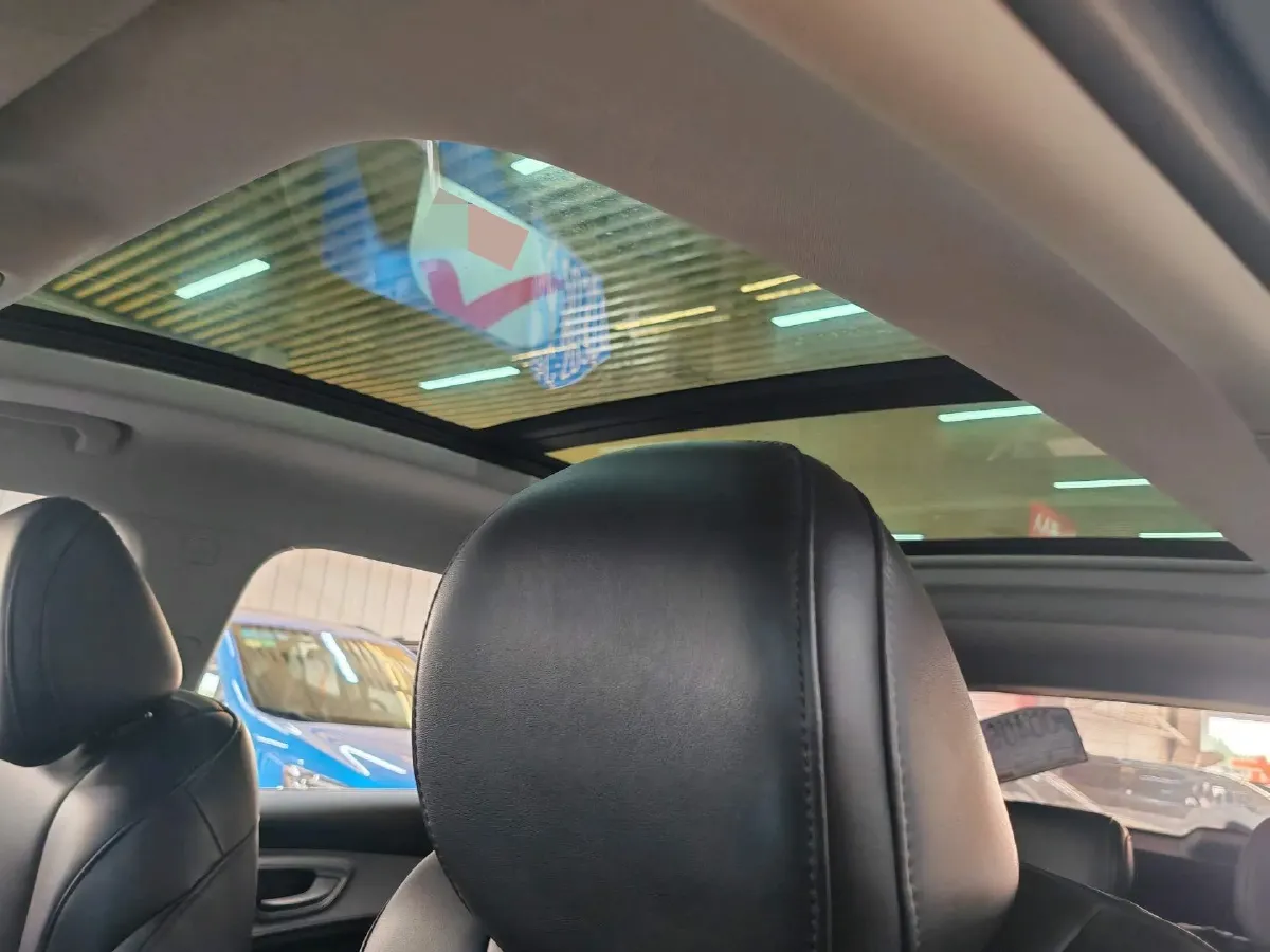 2020 Roewe RX5 eMAX 1.5T 169HP L4 AMT PHEV 16.6KWH,autocango,china used car exporter,china ev exporter,chinese used car exporter,chinese used ev exporter