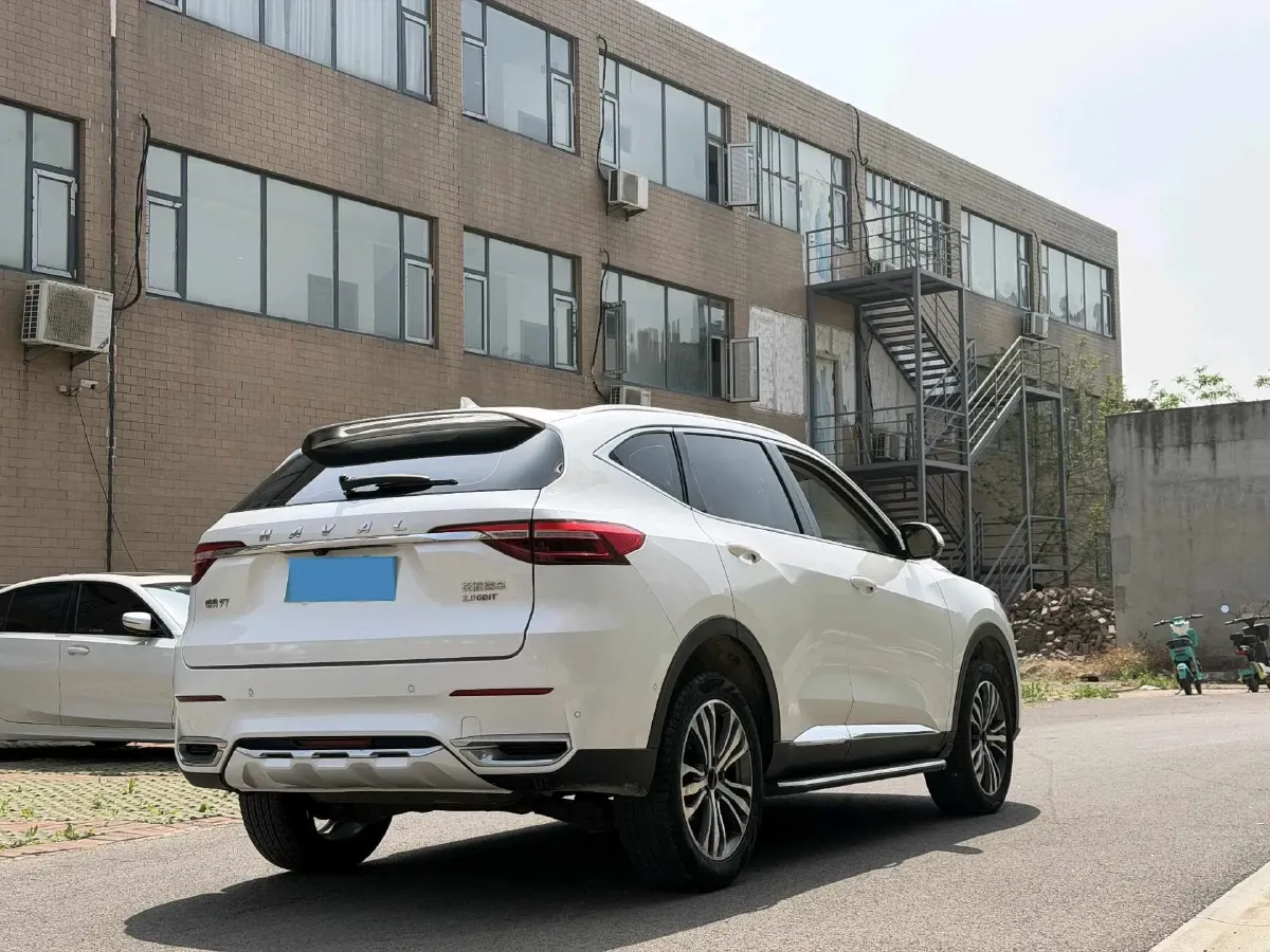 2020 Haval F7 2.0T 224HP L4 7DCT,autocango,china used car exporter,china ev exporter,chinese used car exporter,chinese used ev exporter