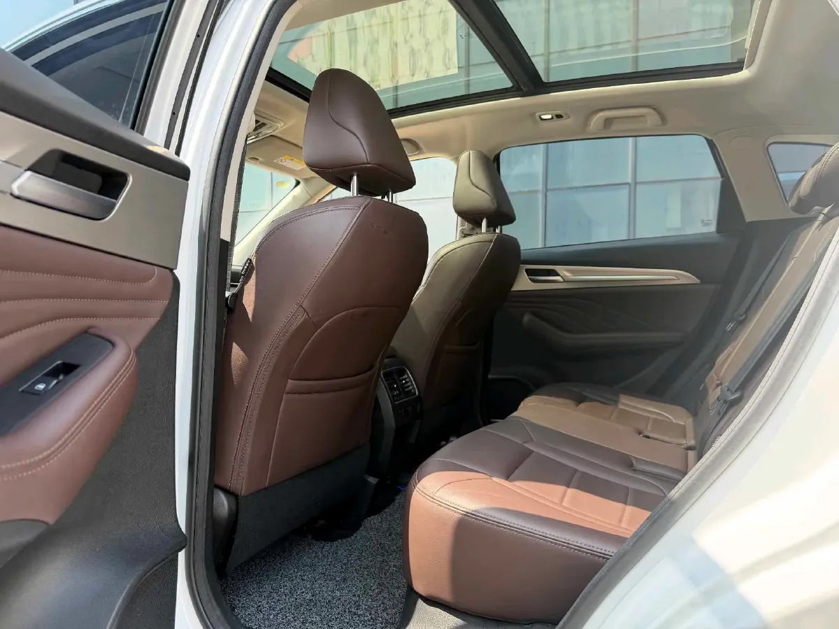 2020 Haval F7 2.0T 224HP L4 7DCT,autocango,china used car exporter,china ev exporter,chinese used car exporter,chinese used ev exporter