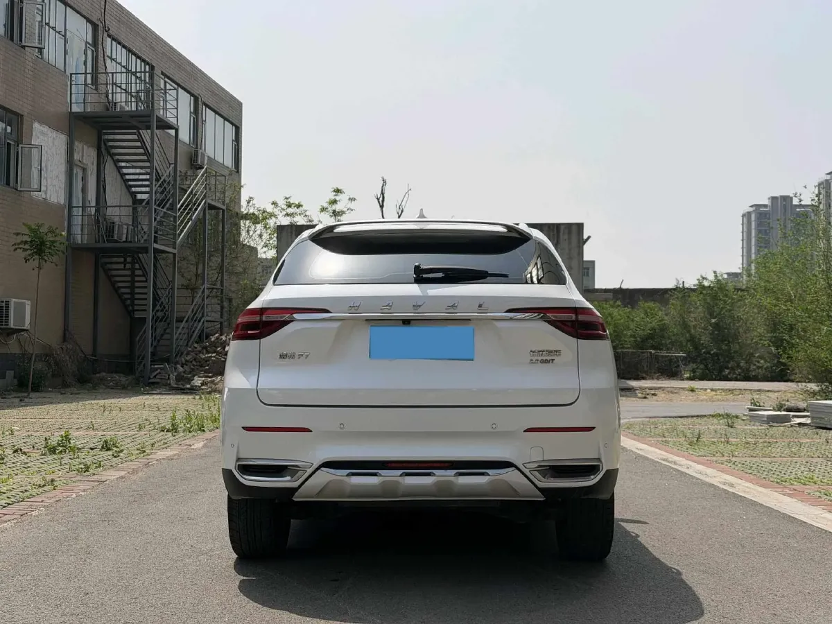 2020 Haval F7 2.0T 224HP L4 7DCT,autocango,china used car exporter,china ev exporter,chinese used car exporter,chinese used ev exporter