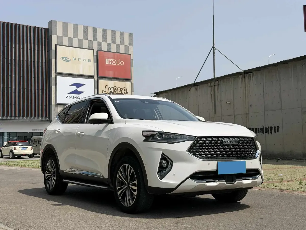 2020 Haval F7 2.0T 224HP L4 7DCT,autocango,china used car exporter,china ev exporter,chinese used car exporter,chinese used ev exporter