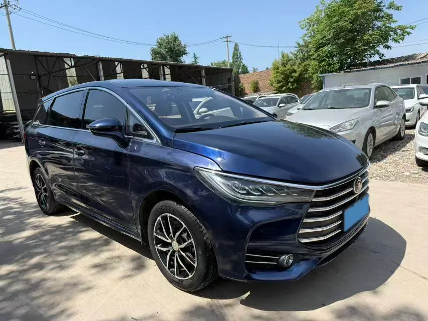 2018 BYD Song MAX 1.5T 154HP L4 6MT,autocango,china used car exporter,china ev exporter,chinese used car exporter,chinese used ev exporter