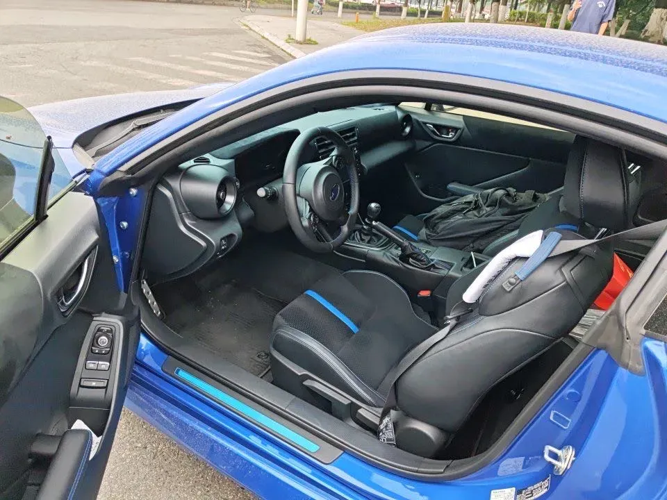 2023 Subaru BRZ 2.4L 234HP H4 6MT,autocango,china used car exporter,china ev exporter,chinese used car exporter,chinese used ev exporter