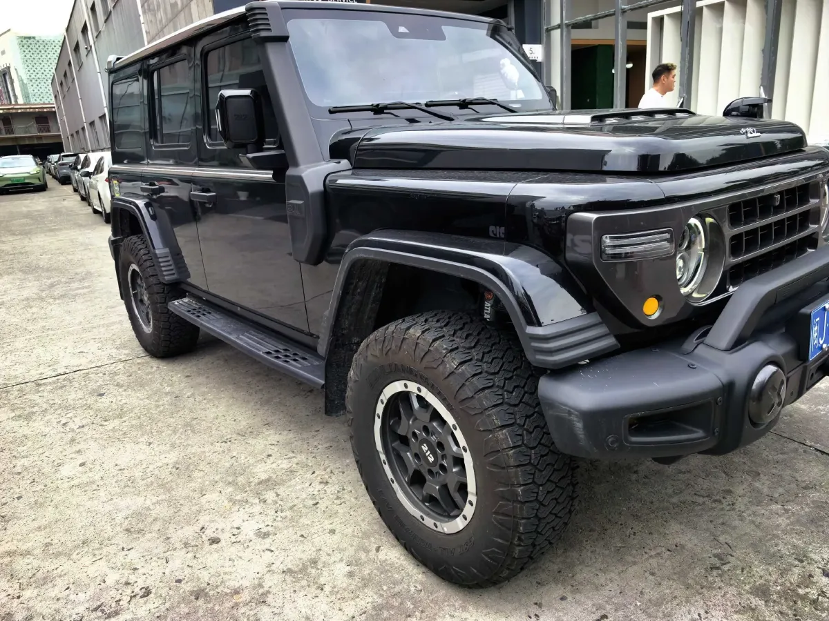 2025 212 212 T01 2.0T 252HP L4 8AT,autocango,china used car exporter,china ev exporter,chinese used car exporter,chinese used ev exporter