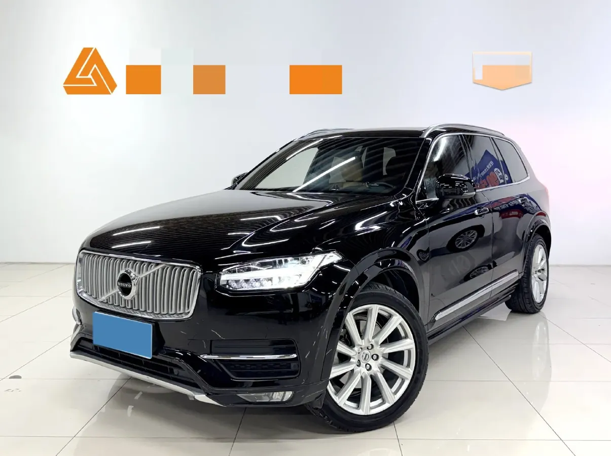 2019 Volvo XC90 2.0T 254HP L4 8AT,autocango,china used car exporter,china ev exporter,chinese used car exporter,chinese used ev exporter