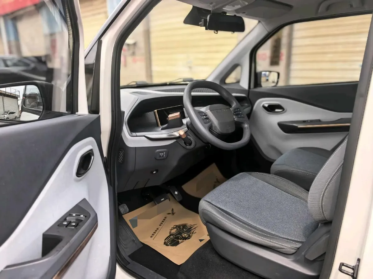 2018 BaoJun E200 BEV 22KWH,autocango,china used car exporter,china ev exporter,chinese used car exporter,chinese used ev exporter