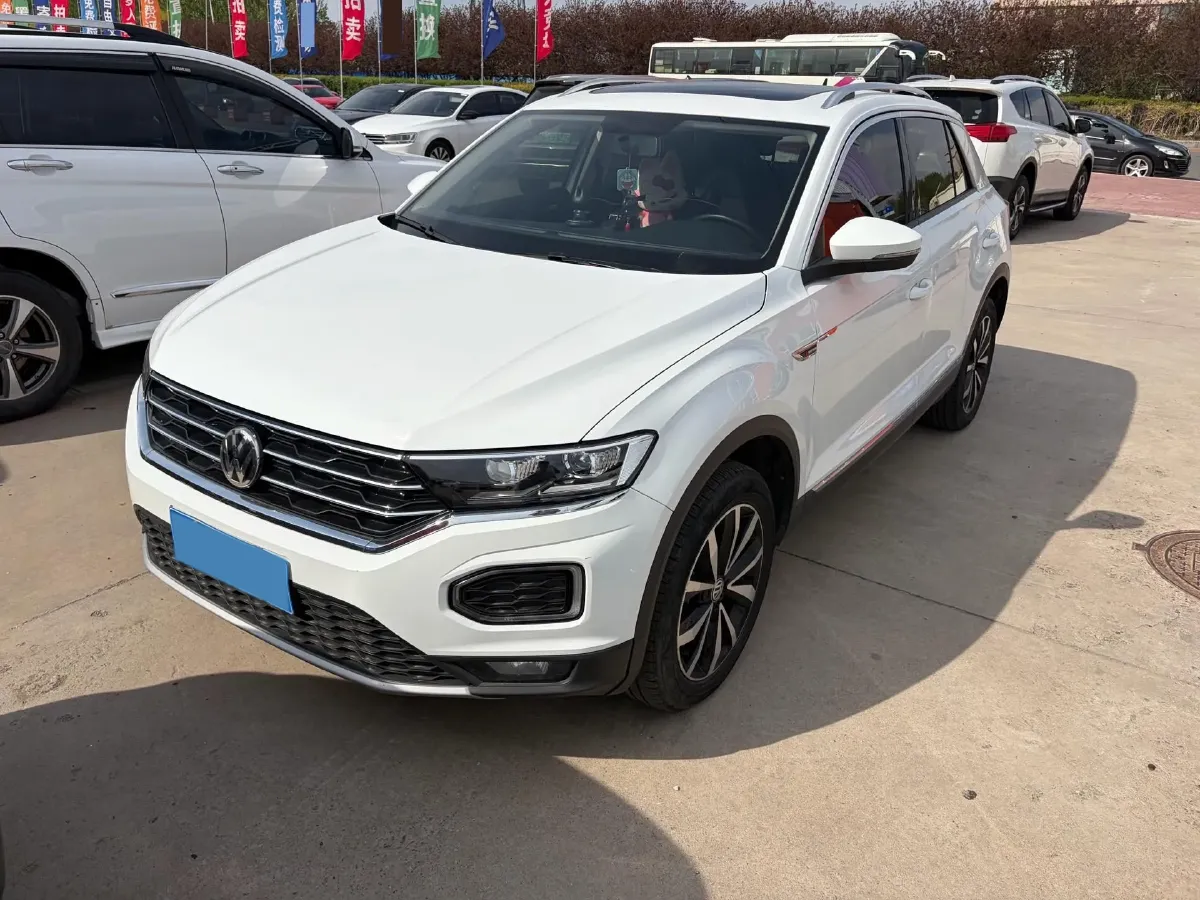 2019 Volkswagen T-Roc 1.4T 150HP L4 7DCT,autocango,china used car exporter,china ev exporter,chinese used car exporter,chinese used ev exporter