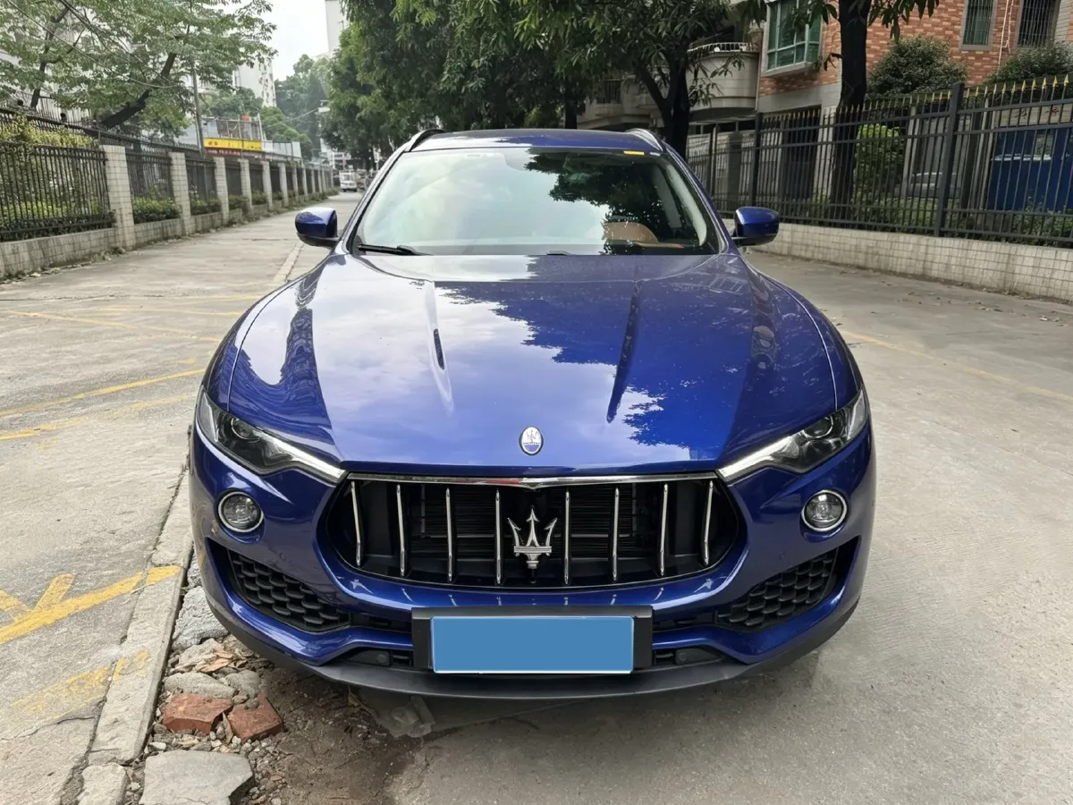 2019 Maserati Levante 3.0T 350HP V6 8AT,autocango,china used car exporter,china ev exporter,chinese used car exporter,chinese used ev exporter