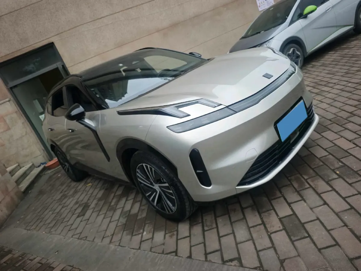 2023 LYNK&CO 08 EM-P 1.5T 163HP L4 3DHT PHEV 21.2KWH,autocango,china used car exporter,china ev exporter,chinese used car exporter,chinese used ev exporter