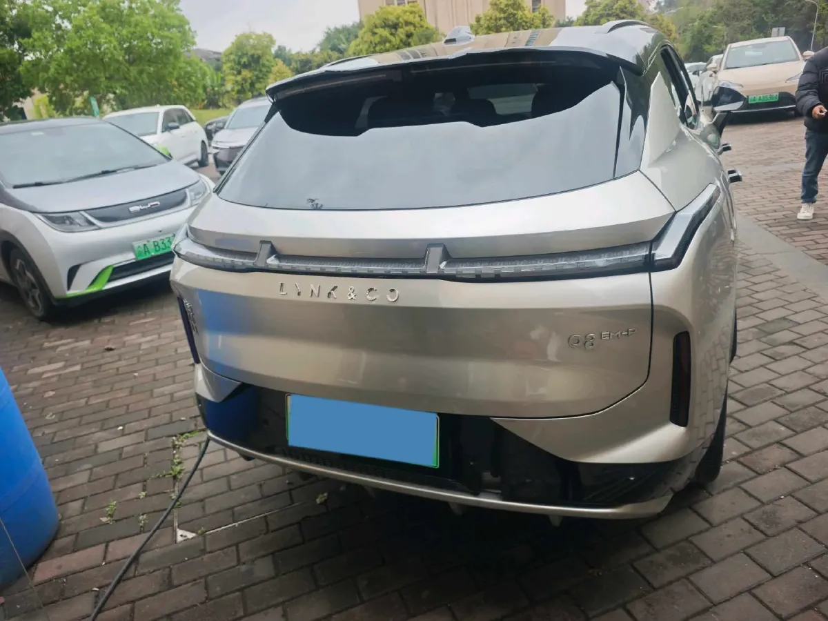 2023 LYNK&CO 08 EM-P 1.5T 163HP L4 3DHT PHEV 21.2KWH,autocango,china used car exporter,china ev exporter,chinese used car exporter,chinese used ev exporter