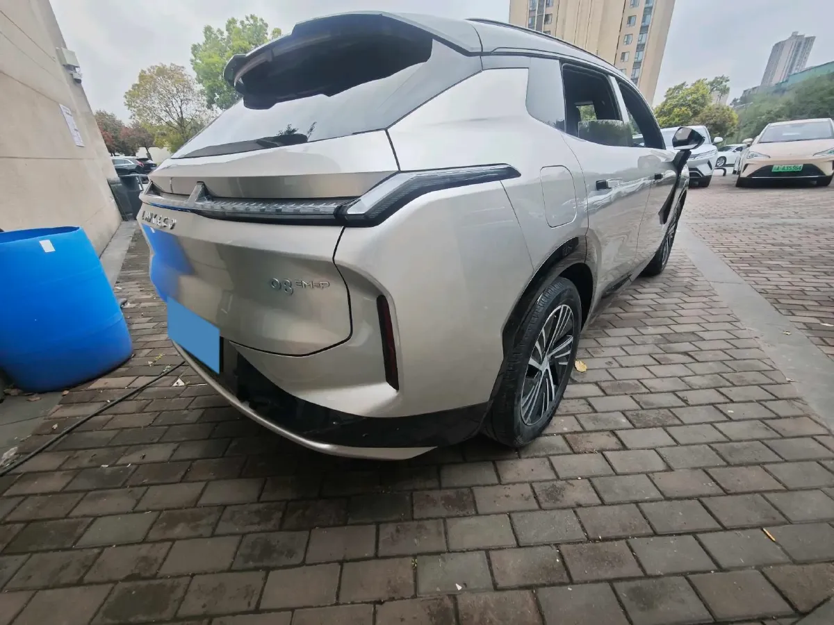 2023 LYNK&CO 08 EM-P 1.5T 163HP L4 3DHT PHEV 21.2KWH,autocango,china used car exporter,china ev exporter,chinese used car exporter,chinese used ev exporter