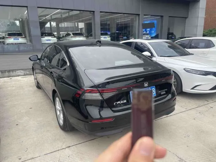 2023 Dongfeng PaLaSuo 2.0T 228HP L4 8AT,autocango,china used car exporter,china ev exporter,chinese used car exporter,chinese used ev exporter
