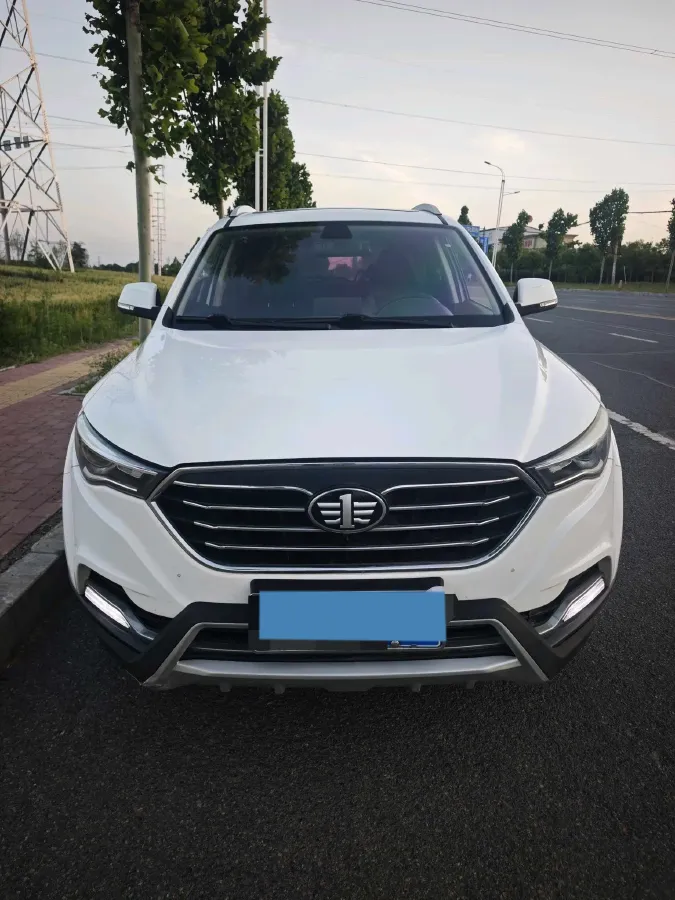 2019 Bestune X40 1.6L 114HP L4 6AT,autocango,china used car exporter,china ev exporter,chinese used car exporter,chinese used ev exporter