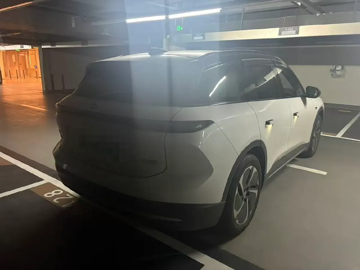 2023 NIO ES6 BEV 100KWH,autocango,china used car exporter,china ev exporter,chinese used car exporter,chinese used ev exporter