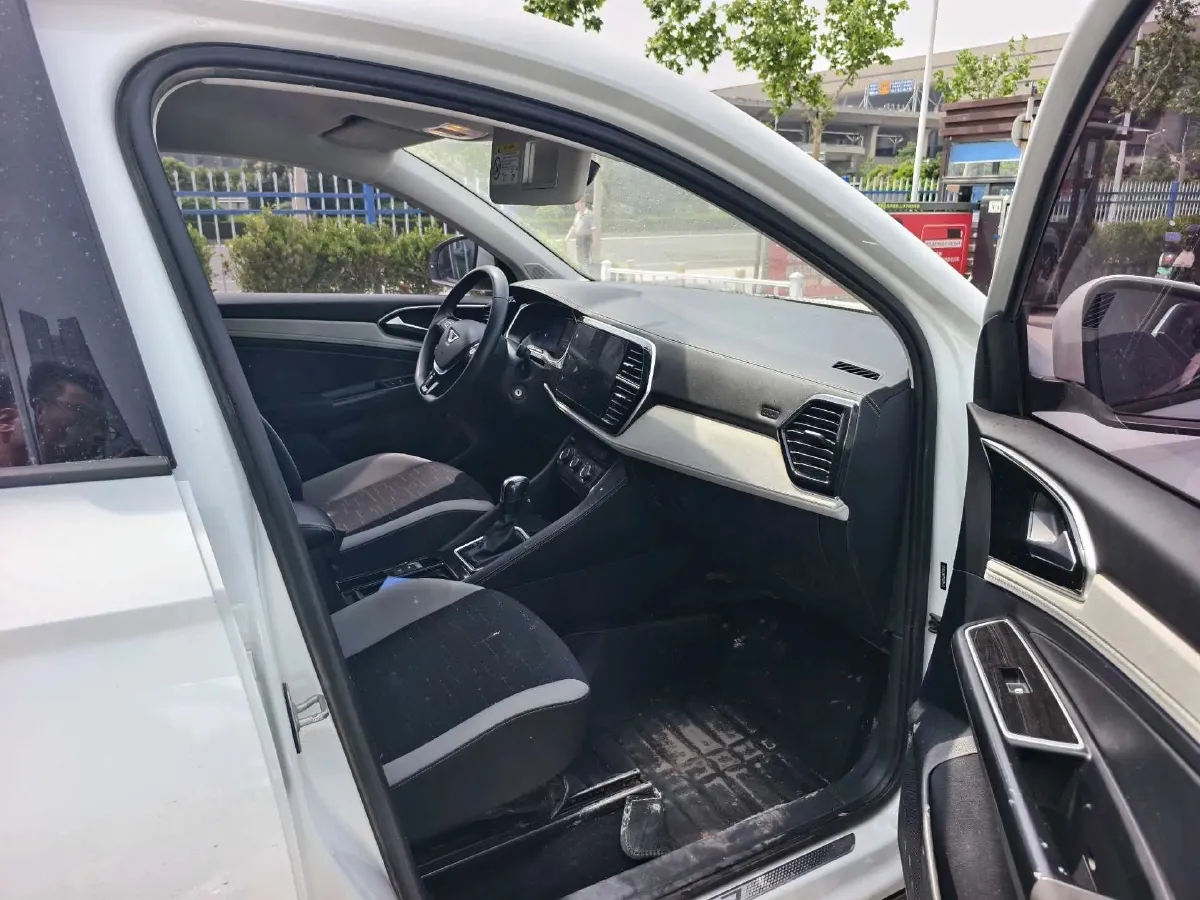 2024 Jetta VS5 1.4T 150HP L4 6AT,autocango,china used car exporter,china ev exporter,chinese used car exporter,chinese used ev exporter