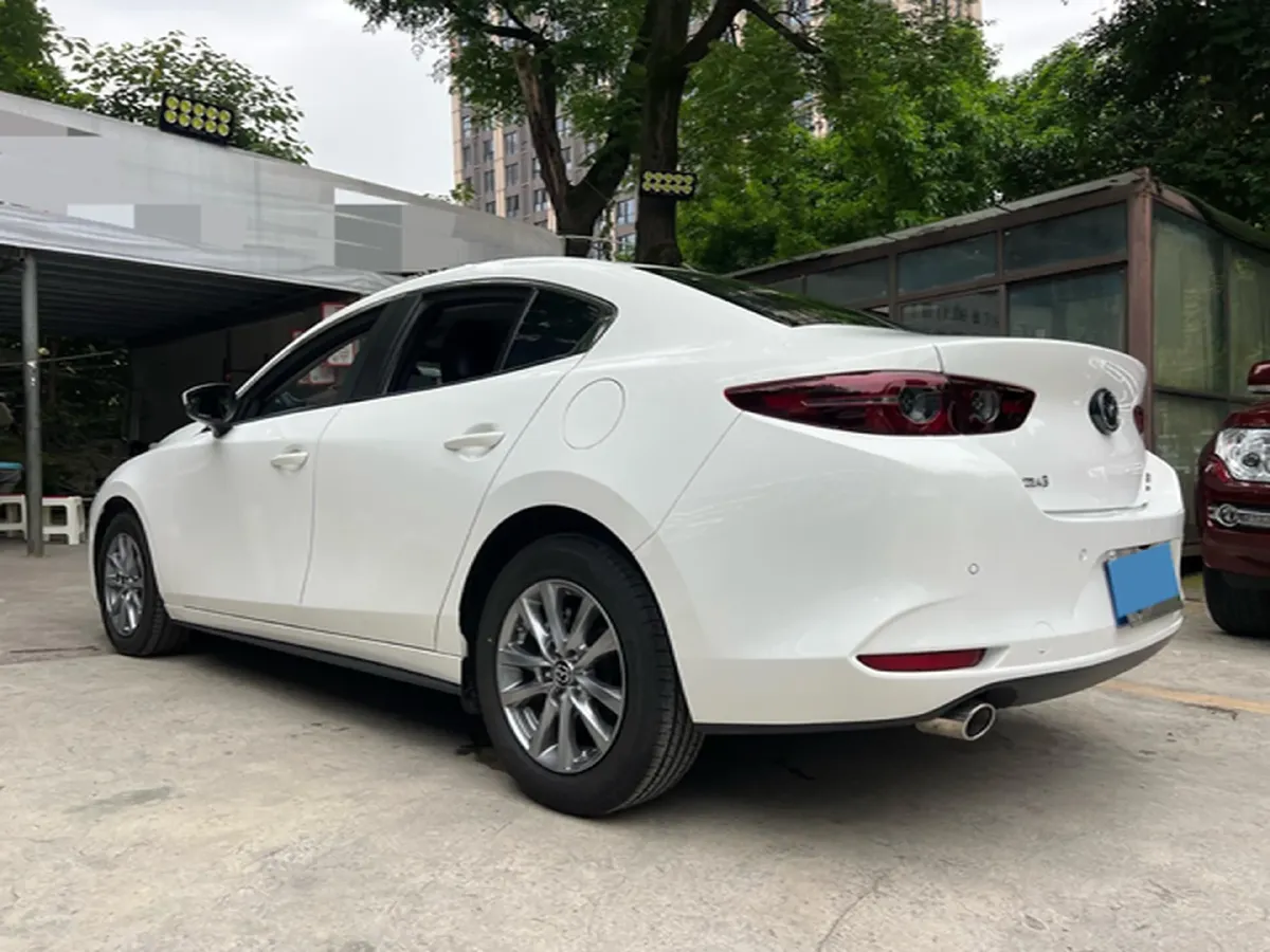 2023 Mazda 3 Axela 2.0L 158HP L4 6AT,autocango,china used car exporter,china ev exporter,chinese used car exporter,chinese used ev exporter