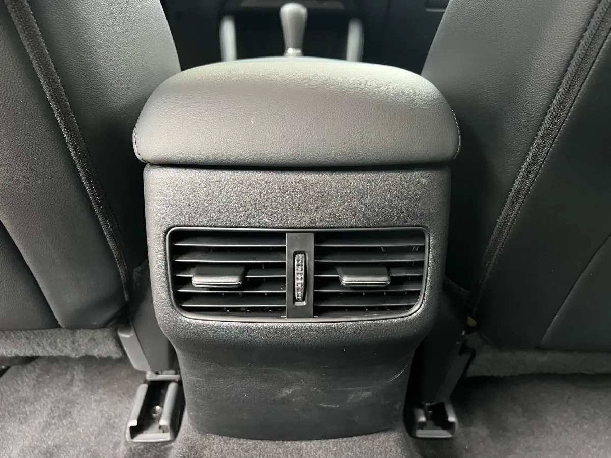 2023 Mazda 3 Axela 2.0L 158HP L4 6AT,autocango,china used car exporter,china ev exporter,chinese used car exporter,chinese used ev exporter