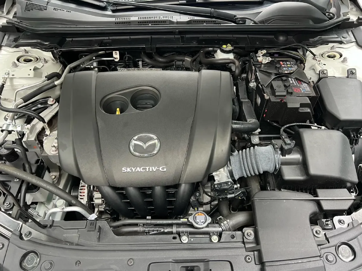 2023 Mazda 3 Axela 2.0L 158HP L4 6AT,autocango,china used car exporter,china ev exporter,chinese used car exporter,chinese used ev exporter