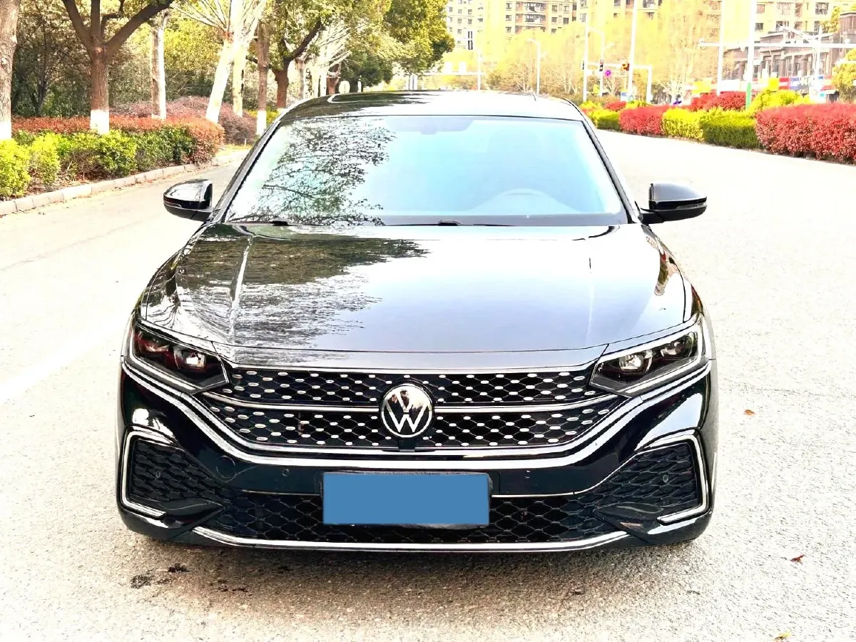 2022 Skoda Kodiak GT 2.0T 186HP L4 7DCT,autocango,china used car exporter,china ev exporter,chinese used car exporter,chinese used ev exporter