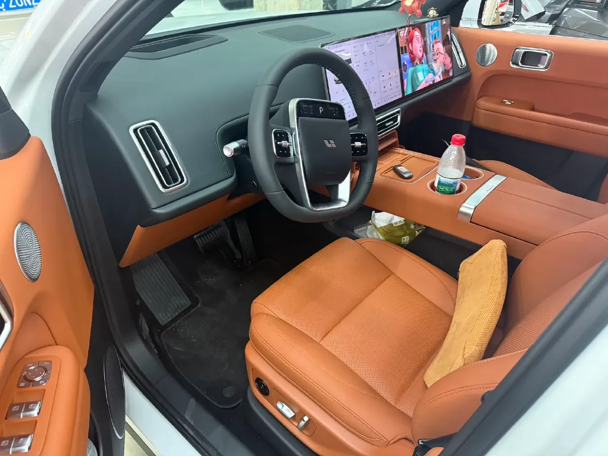 2025 Li L6 Range Extended 154HP L4 REEV,autocango,china used car exporter,china ev exporter,chinese used car exporter,chinese used ev exporter