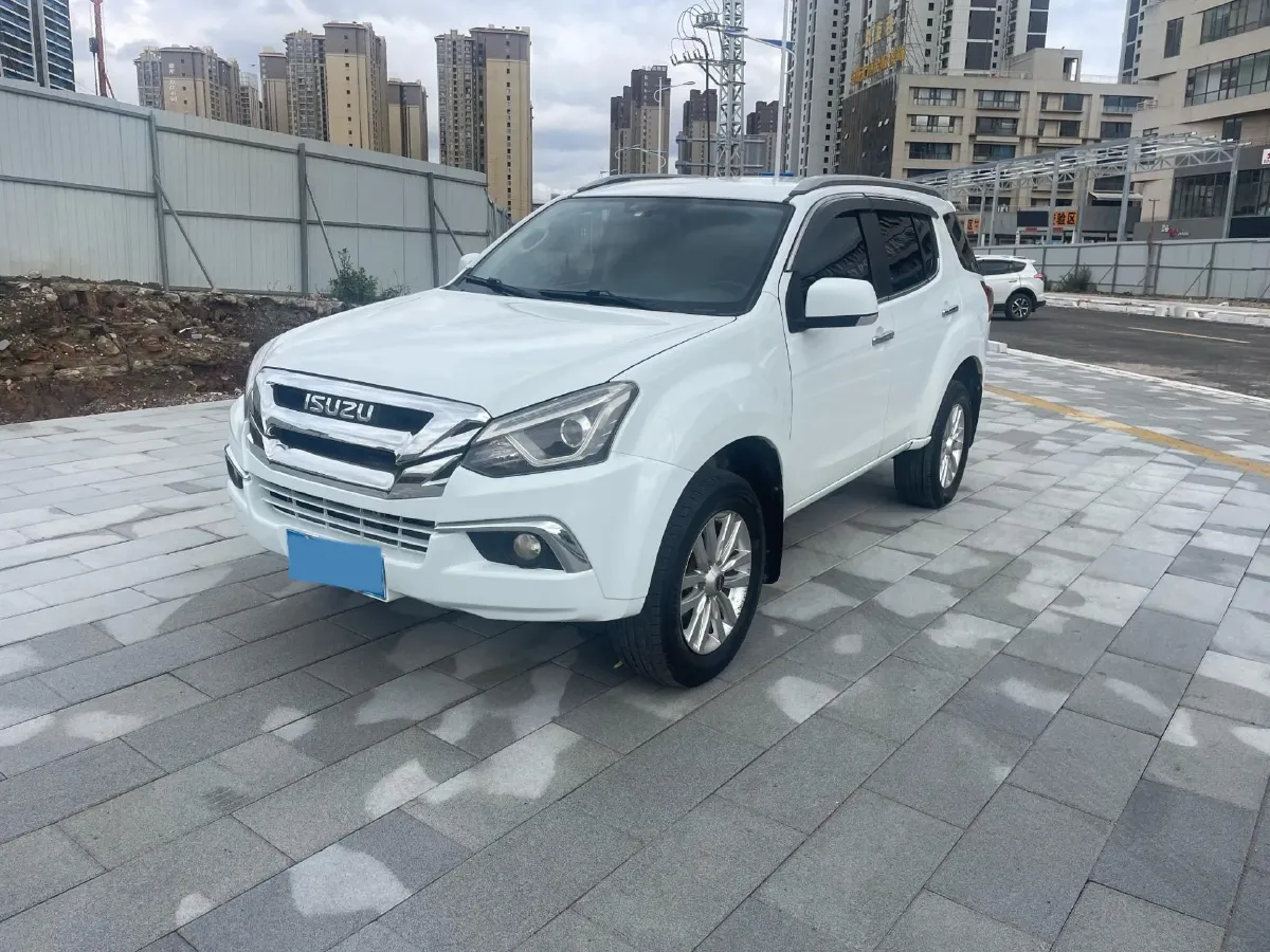 2018 Isuzu Mu-X 1.9T 163HP L4 6AT,autocango,china used car exporter,china ev exporter,chinese used car exporter,chinese used ev exporter