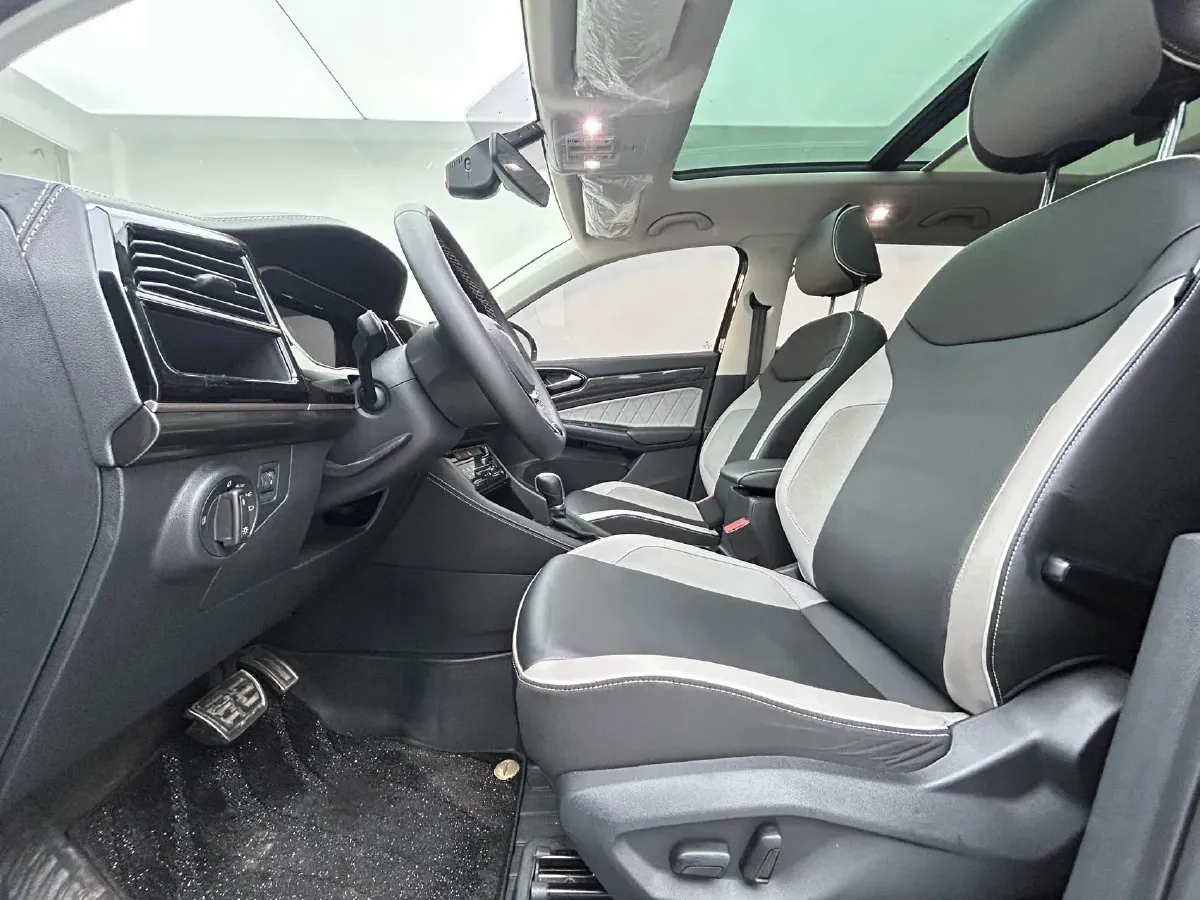 2022 Jetta VS7 1.4T 150HP L4 6AT,autocango,china used car exporter,china ev exporter,chinese used car exporter,chinese used ev exporter