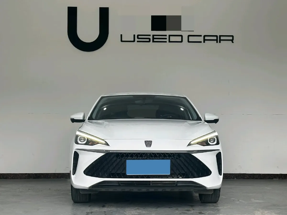 2021 Roewe i5 1.5L 120HP L4 CVT,autocango,china used car exporter,china ev exporter,chinese used car exporter,chinese used ev exporter