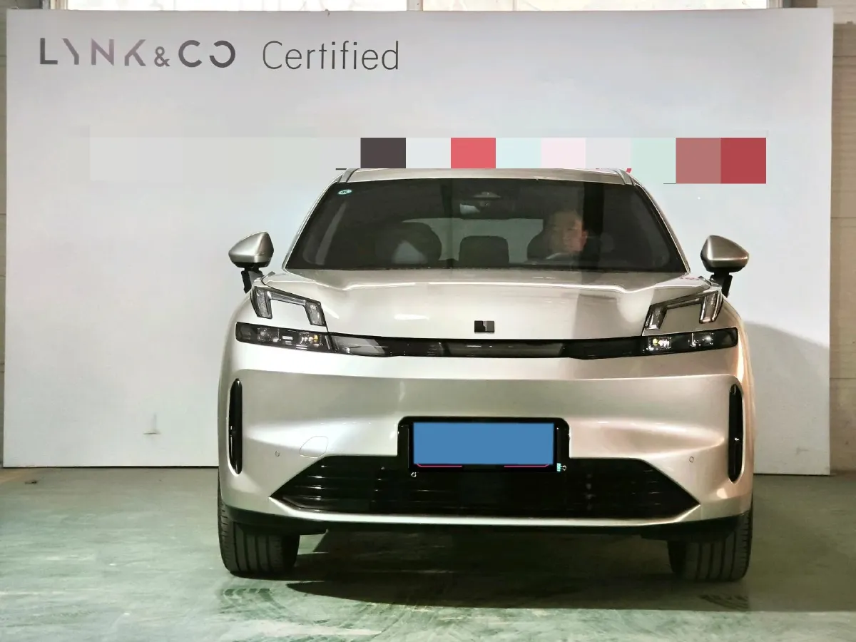 2023 LYNK&CO 08 EM-P 1.5T 163HP L4 3DHT PHEV 21.2KWH,autocango,china used car exporter,china ev exporter,chinese used car exporter,chinese used ev exporter