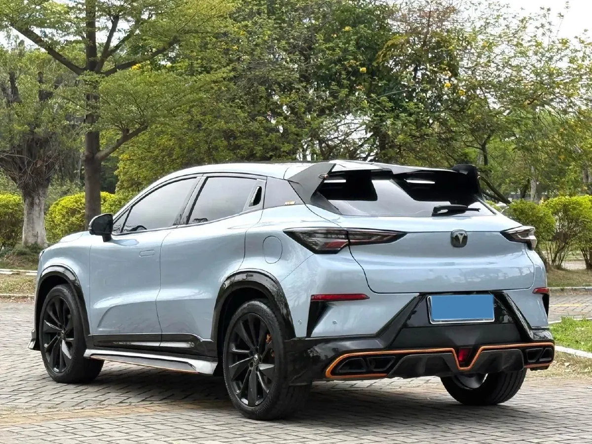 2022 ChangAn UNI-T 1.5T 188HP L4 7DCT,autocango,china used car exporter,china ev exporter,chinese used car exporter,chinese used ev exporter