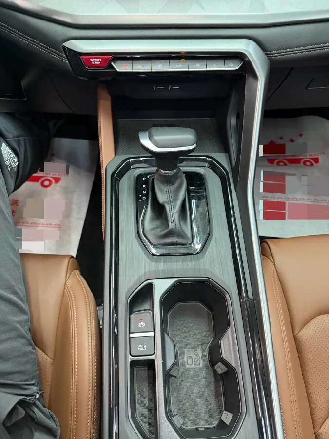 2021 Geely Vision X6 1.4T 141HP L4 6AT,autocango,china used car exporter,china ev exporter,chinese used car exporter,chinese used ev exporter