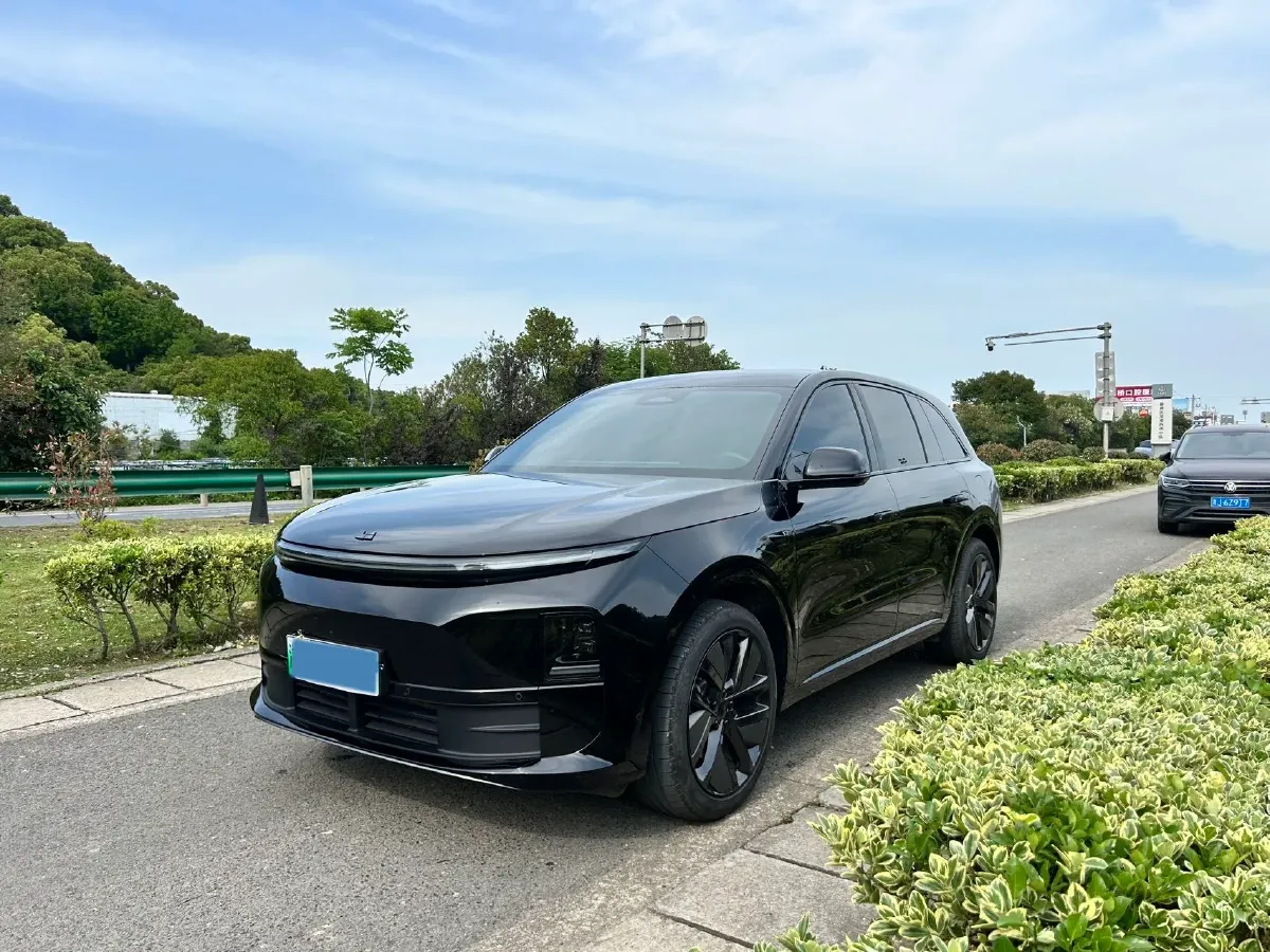 2024 Li L6 Range Extended 154HP L4 REEV 36.8KWH,autocango,china used car exporter,china ev exporter,chinese used car exporter,chinese used ev exporter