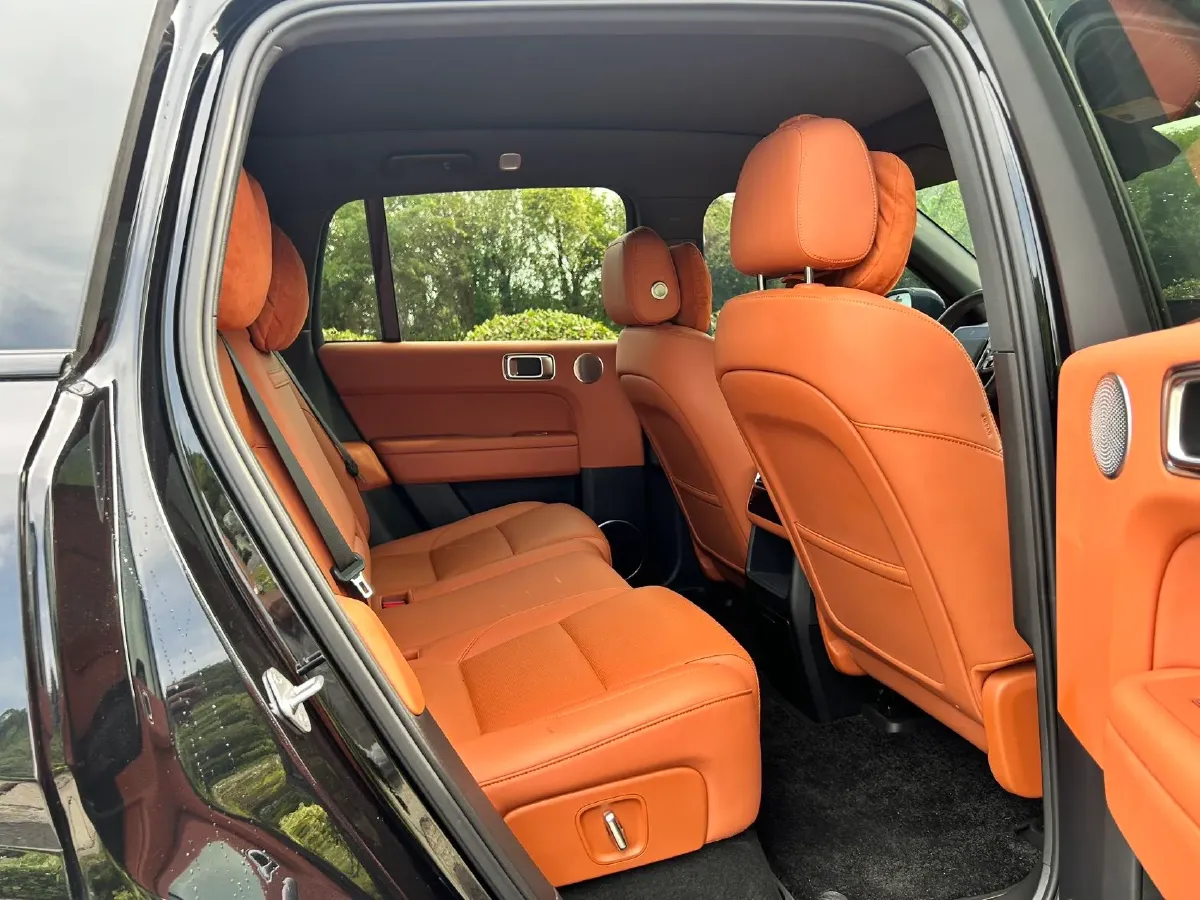 2024 Li L6 Range Extended 154HP L4 REEV 36.8KWH,autocango,china used car exporter,china ev exporter,chinese used car exporter,chinese used ev exporter