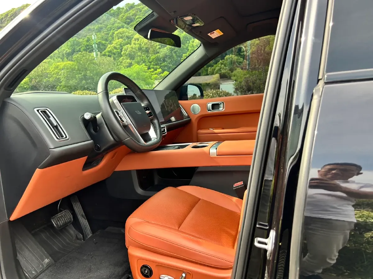 2024 Li L6 Range Extended 154HP L4 REEV 36.8KWH,autocango,china used car exporter,china ev exporter,chinese used car exporter,chinese used ev exporter