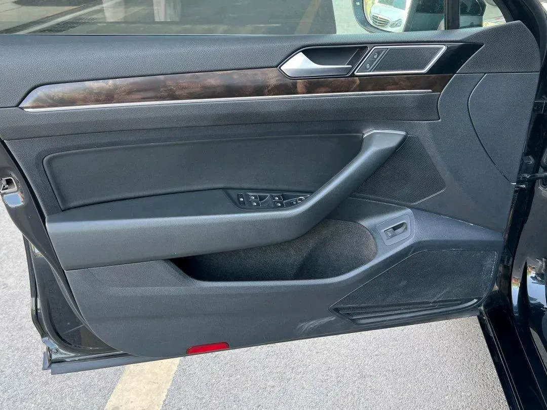 2019 Chevrolet Malibu XL 2.0T 241HP L4 9AT,autocango,china used car exporter,china ev exporter,chinese used car exporter,chinese used ev exporter