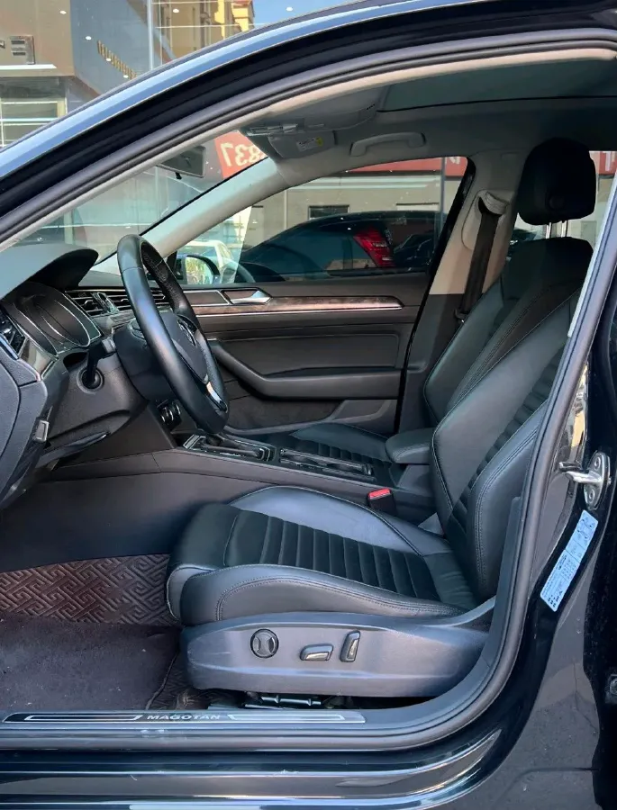 2019 Chevrolet Malibu XL 2.0T 241HP L4 9AT,autocango,china used car exporter,china ev exporter,chinese used car exporter,chinese used ev exporter