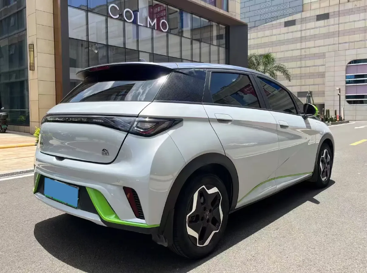 2021 Ford Escort 1.5L 122HP L3 6AT,autocango,china used car exporter,china ev exporter,chinese used car exporter,chinese used ev exporter
