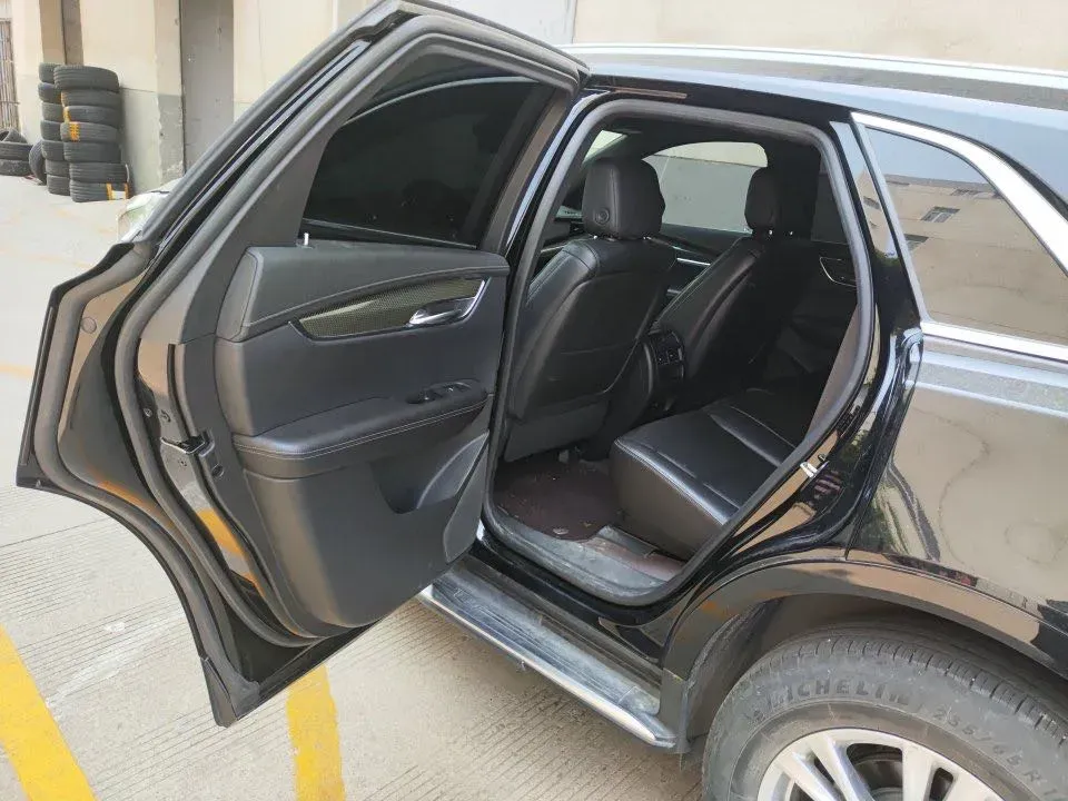2021 Cadillac XT5 2.0T 237HP L4 9AT,autocango,china used car exporter,china ev exporter,chinese used car exporter,chinese used ev exporter