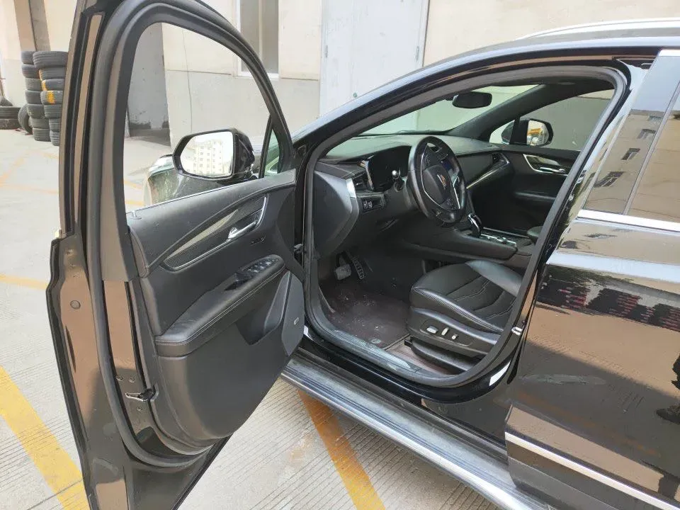 2021 Cadillac XT5 2.0T 237HP L4 9AT,autocango,china used car exporter,china ev exporter,chinese used car exporter,chinese used ev exporter