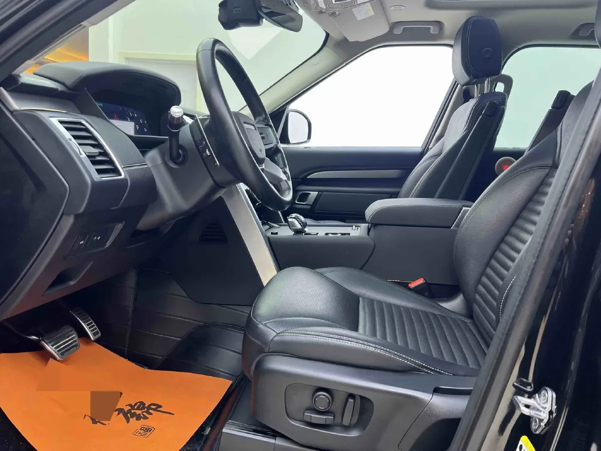 2024 Land Rover Discovery 3.0T 360HP L6 8AT,autocango,china used car exporter,china ev exporter,chinese used car exporter,chinese used ev exporter