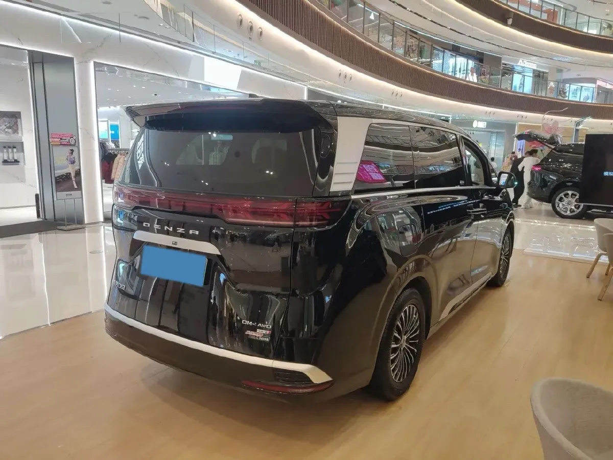 2025 Denza D9 1.5T 156HP L4 E-CVT PHEV 40KWH,autocango,china used car exporter,china ev exporter,chinese used car exporter,chinese used ev exporter