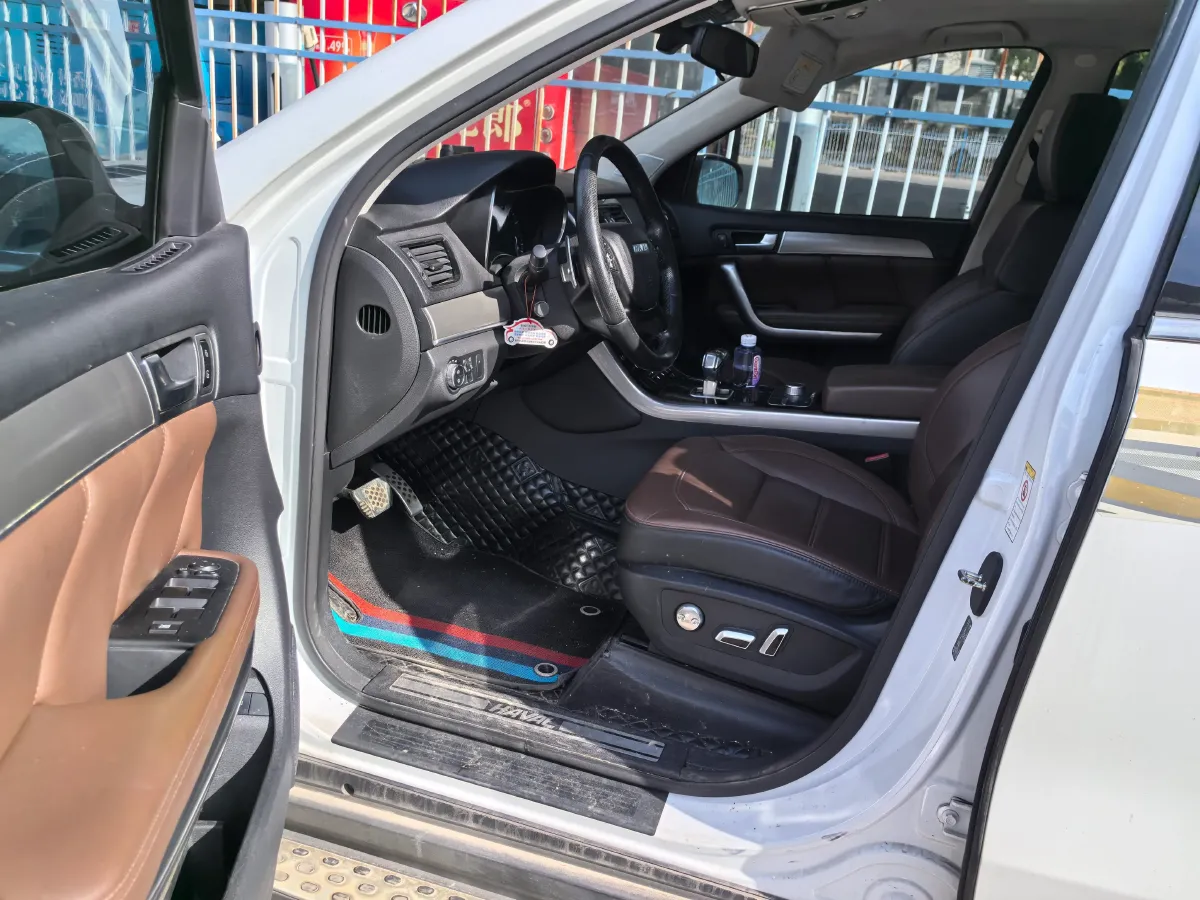 2017 Haval H8 2.0T 252HP L4 8AT,autocango,china used car exporter,china ev exporter,chinese used car exporter,chinese used ev exporter