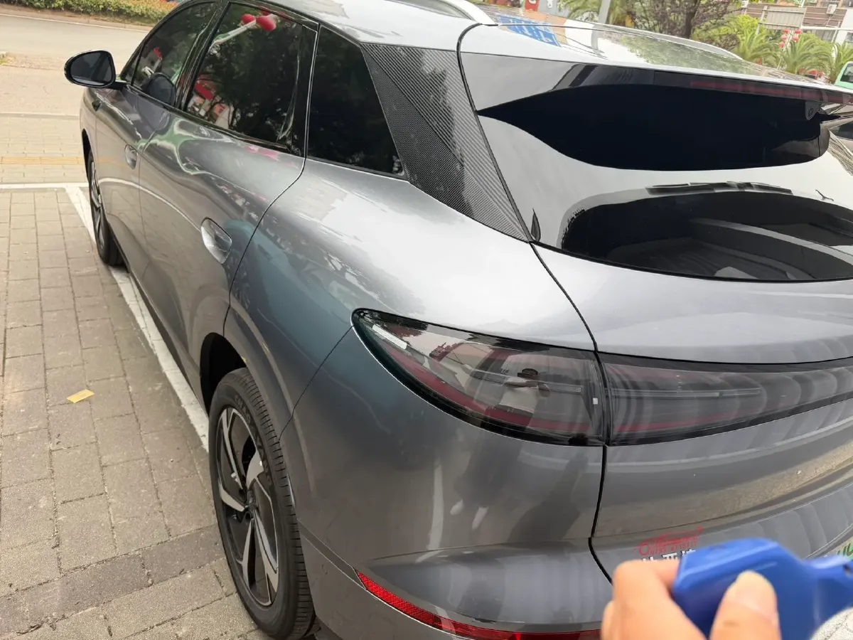 2025 LanDian E5 PLUS 1.5L 95HP L4 E-CVT PHEV,autocango,china used car exporter,china ev exporter,chinese used car exporter,chinese used ev exporter